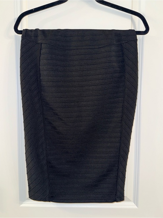 Bisou Bisou Dresses & Skirts - Bisou Bisou Black Ribbed Bandage Pencil Skirt (sm)